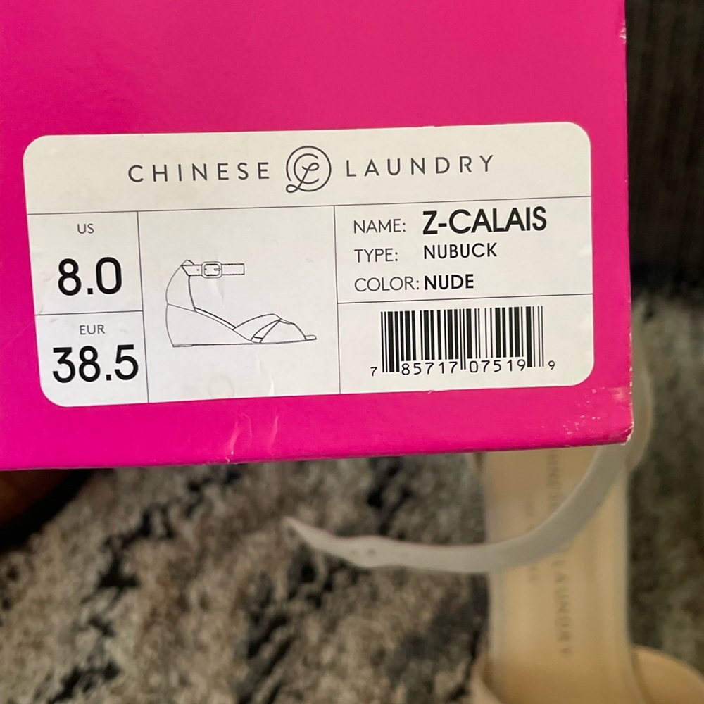 Chinese Laundry Beige Wedge Sandals - Picture 3 of 3